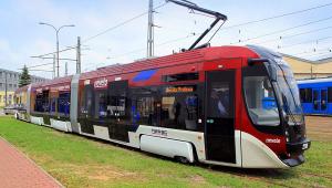 Tramwaj Nevelo produkcji Newagu w zajezdni Podgórze